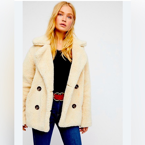 🍃 Free People Teddy Peacoat 🌸 size Medium 🍃 in color Oatmeal 🩷🍃 NWT - Picture 1 of 16